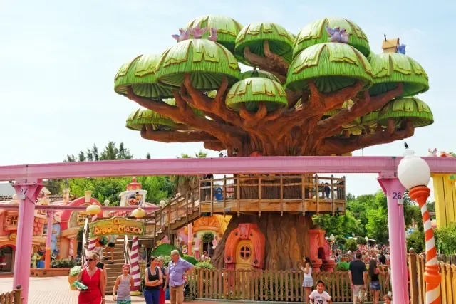 Las atracciones más emocionantes de PortAventura para todas las edades