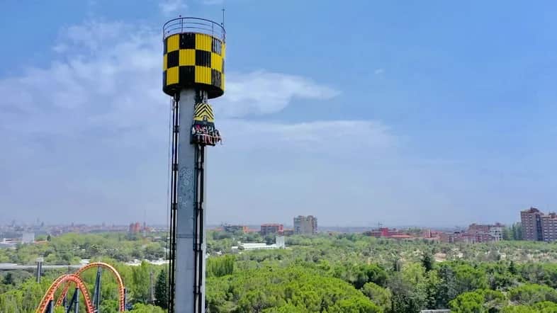 Fotos de parque de atracciones de Madrid que no querrás perderte