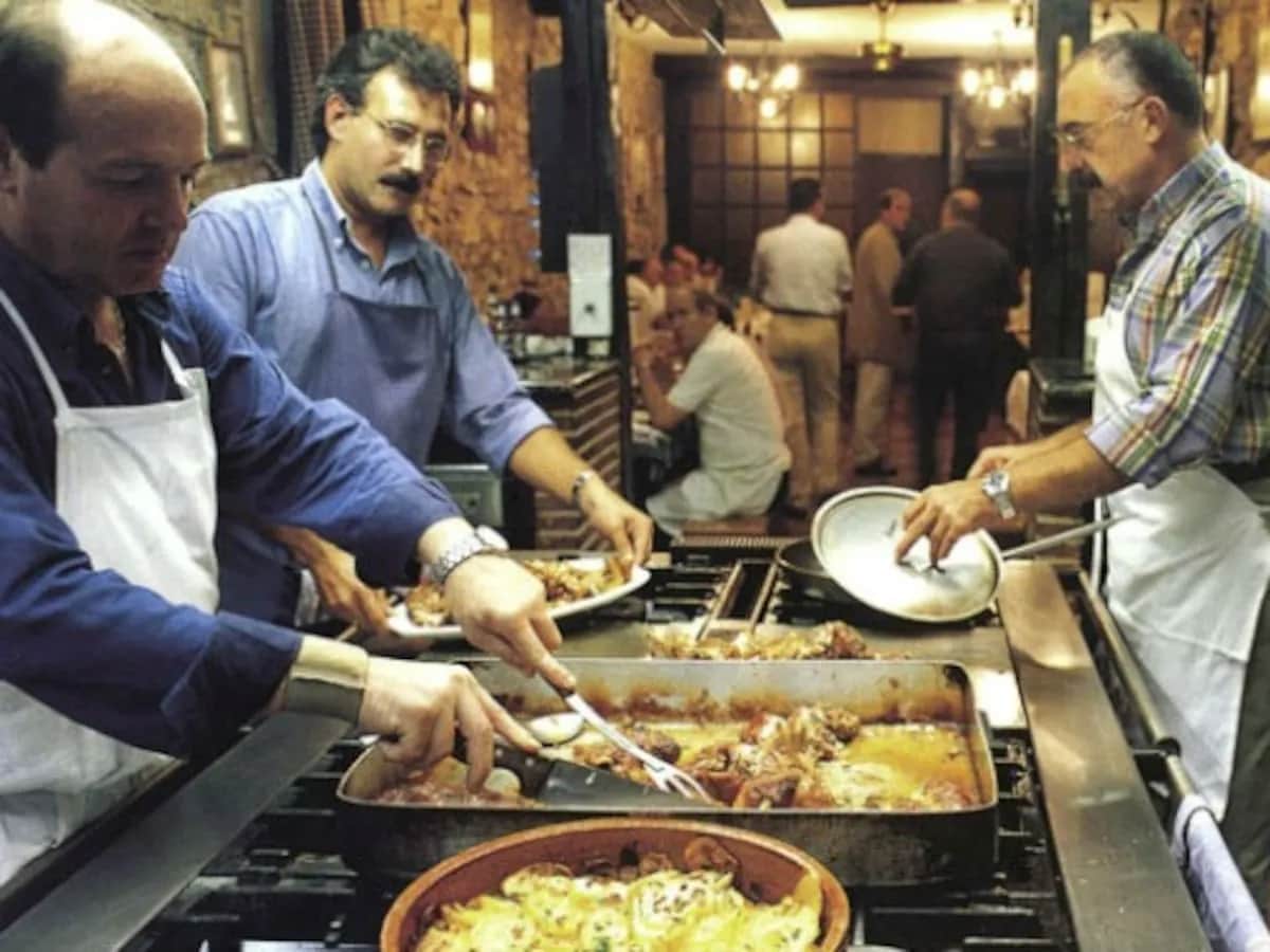 Cómo realizar una reserva en una sociedad gastronómica sin complicaciones